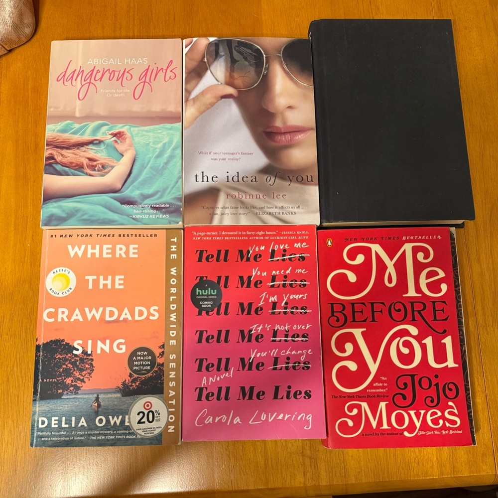 Lot of 6 Fiction Novels- 5 Paperback, 1 Hardcover *See Description for Titles